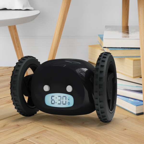 Kovaladıkça Kaçan Tekerlekli Alarm